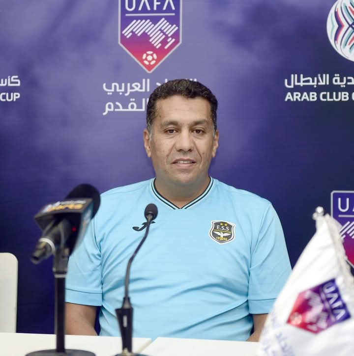 مدرب وفاق سطيف الأسبق رشيد الطاوسي يصاب بالملاريا ويرقد في العناية المركزة