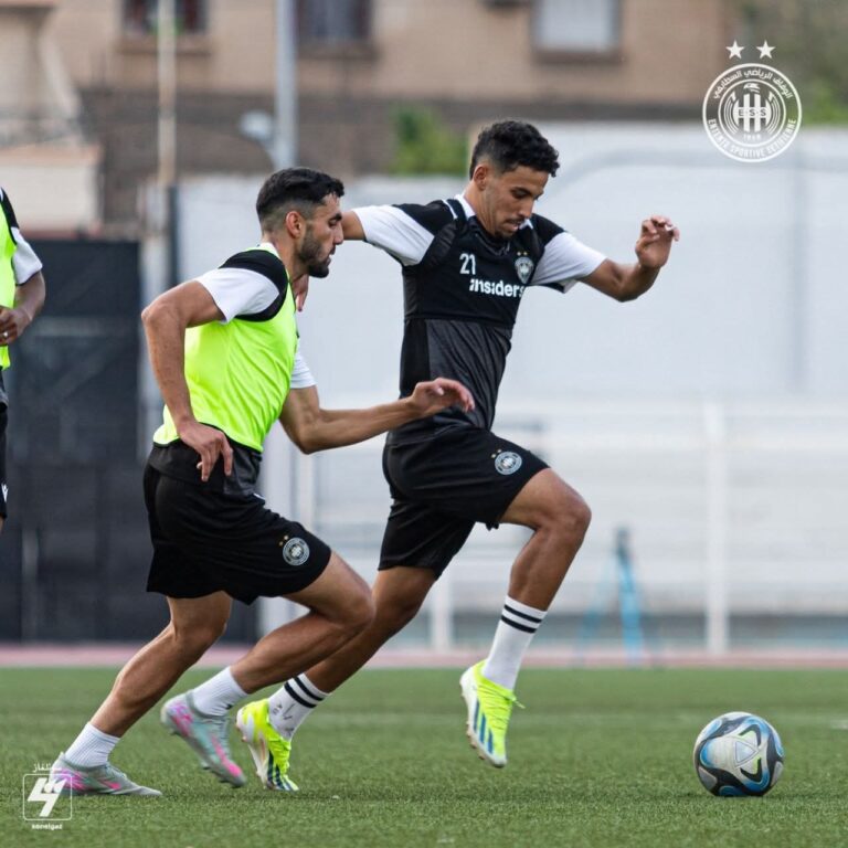 أنطوان هاي يركز على الجانب التكتيكي في تدريبات وفاق سطيف